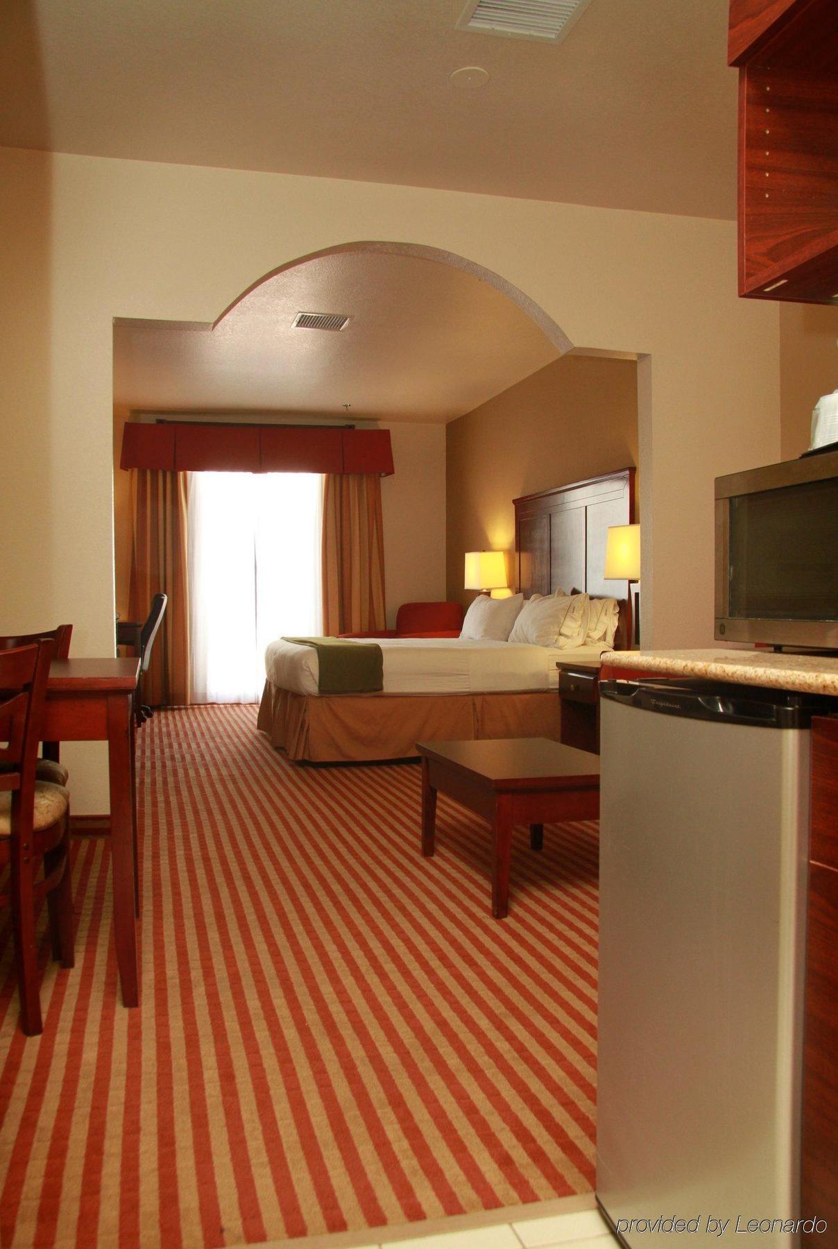 Holiday Inn Express Hotel & Suites Amarillo South By Ihg מראה חיצוני תמונה