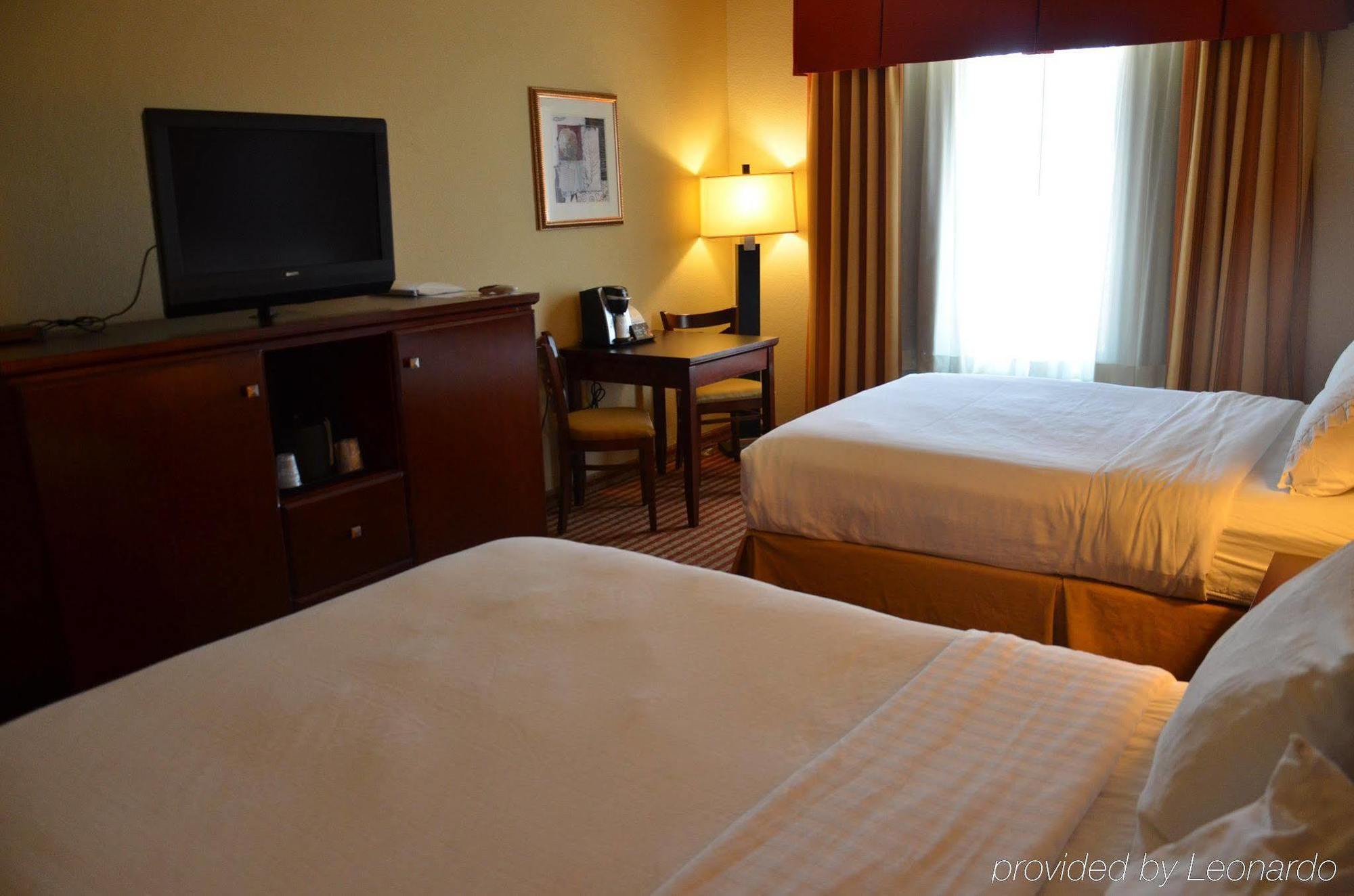 Holiday Inn Express Hotel & Suites Amarillo South By Ihg מראה חיצוני תמונה