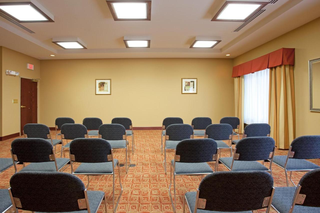 Holiday Inn Express Hotel & Suites Amarillo South By Ihg מראה חיצוני תמונה