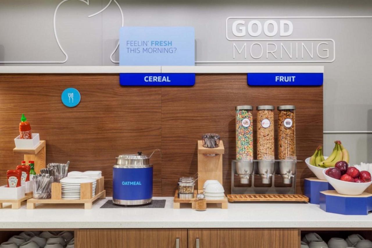 Holiday Inn Express Hotel & Suites Amarillo South By Ihg מראה חיצוני תמונה